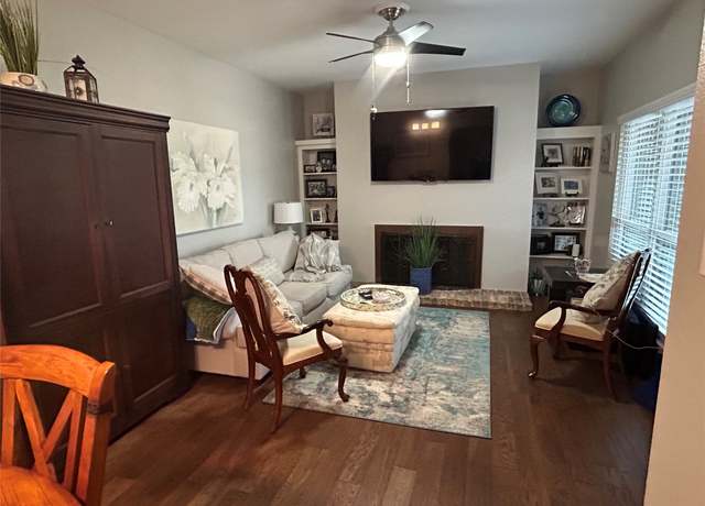 Property at 1201 N Bering Dr #55, Houston, TX 77057, 1 bed, 1 bath