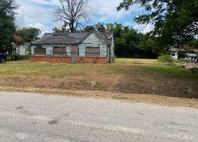 Property at 3401 Melbourne St, Houston, TX 77026, 3 beds, 1 bath