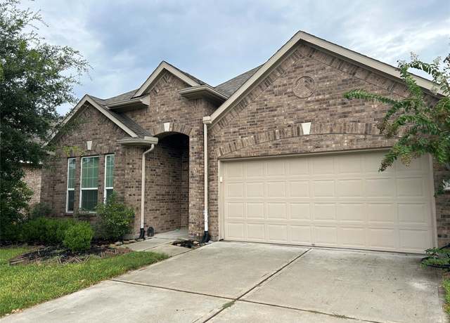 Property at 21354 Somerset Shores Xing, Kingwood, TX 77339, 3 beds, 2 baths