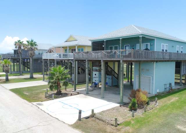Property at 13231 Jolly Roger Dr, Freeport, TX 77541, 3 beds, 2.5 baths