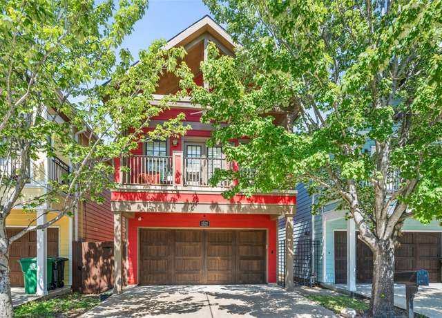 Property at 1529 Prince St, Houston, TX 77008, 3 beds, 2.5 baths