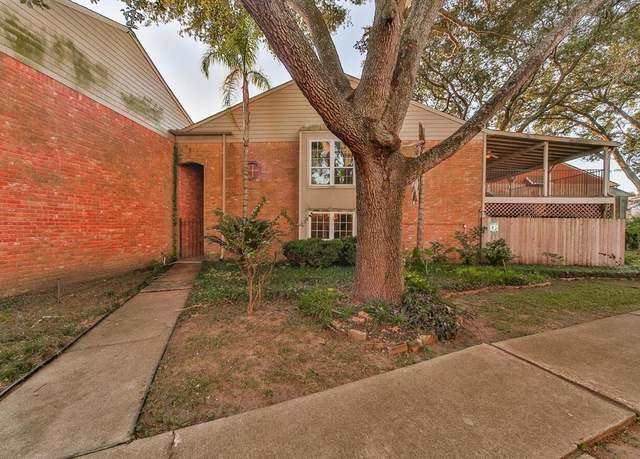 Property at 7860 Kendalia Dr, Houston, TX 77036, 4 beds, 2.5 baths