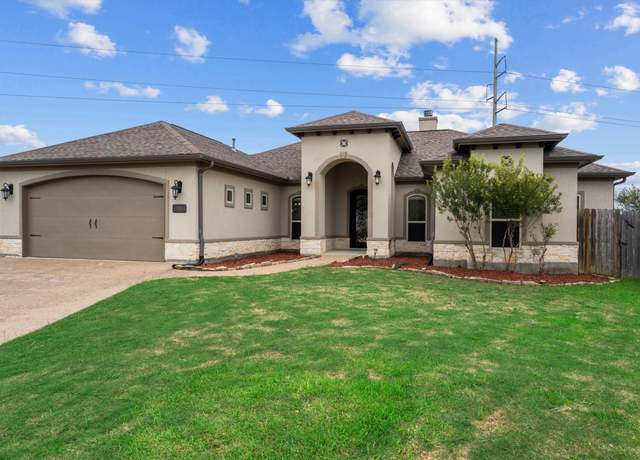 Property at 2904 Castellon Ct, Bryan, TX 77808, 3 beds, 2.5 baths