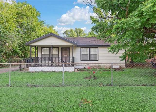 Property at 315 E Whitney St, Houston, TX 77022, 3 beds, 2 baths