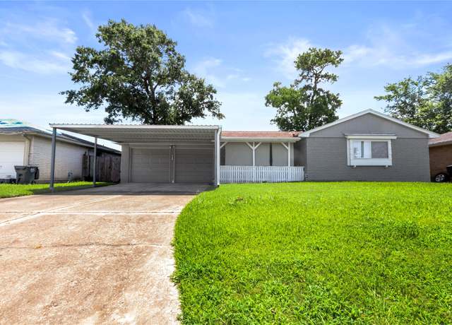 Property at 826 Ivyhollow Dr, Channelview, TX 77530, 3 beds, 2 baths