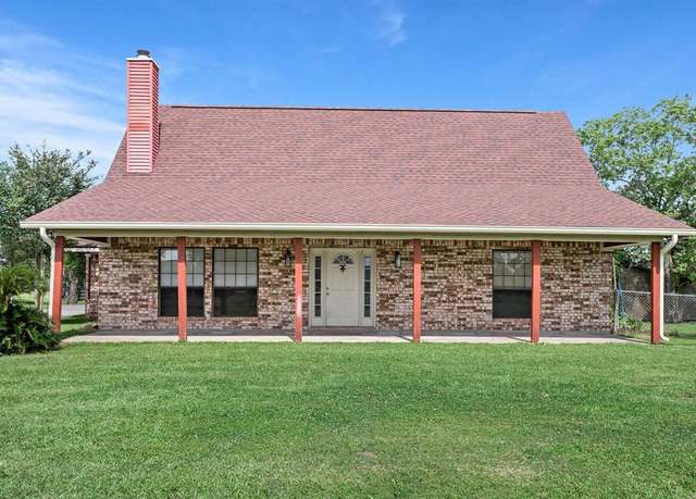 Property at 11161 Blue Bonnet Ln, Beaumont, TX 77705, 3 beds, 2.5 baths
