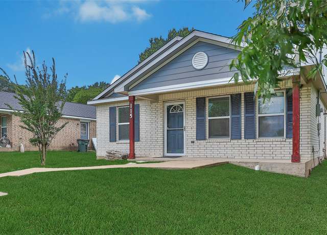 Property at 115 Avenue D, Huntsville, TX 77320, 3 beds, 2 baths