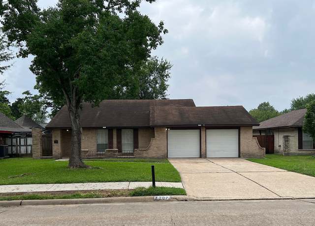 Property at 7307 Sawmill Trl, Houston, TX 77040, 3 beds, 2 baths