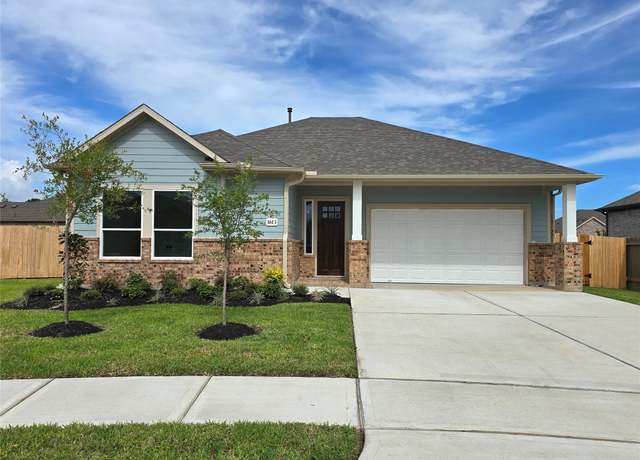 Property at 1613 Carefree Cir, Seabrook, TX 77586, 3 beds, 2 baths