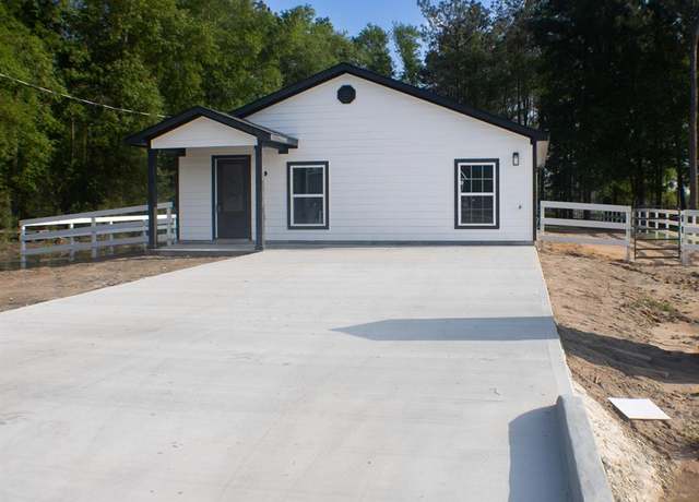 Property at 369 Road 5116 Rd, Cleveland, TX 77327, 3 beds, 2 baths