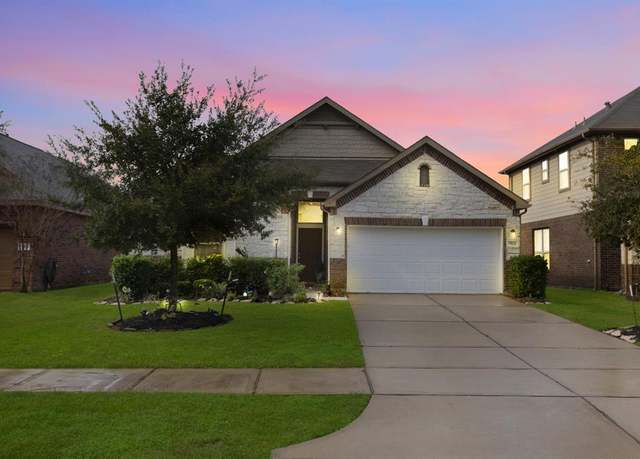 Property at 7923 Cheyenne Hills Trl, Richmond, TX 77406, 3 beds, 2 baths