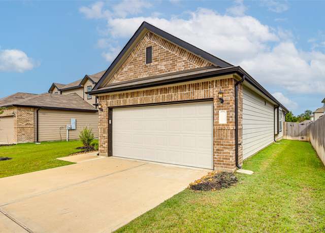 Property at 5762 Cerrillos Dr, Bryan, TX 77807, 3 beds, 2 baths