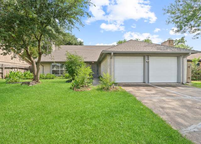 Property at 1823 Mandrill Ln, Houston, TX 77067, 3 beds, 2 baths