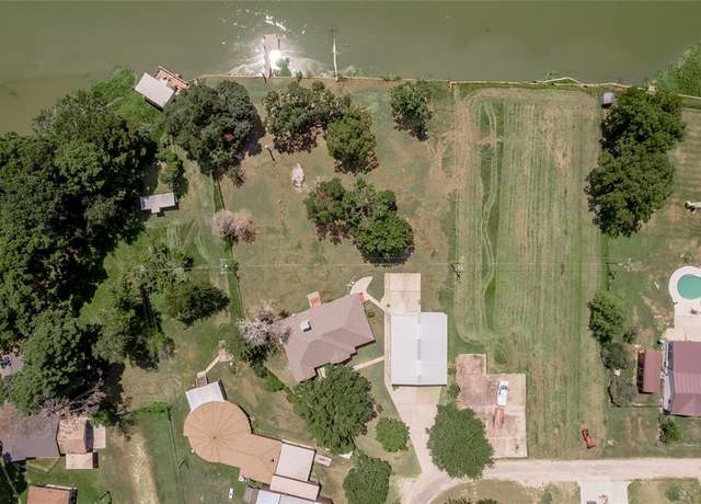 Property at 206 Lake Front Dr, Trinity, TX 75862, 3 beds, 2 baths
