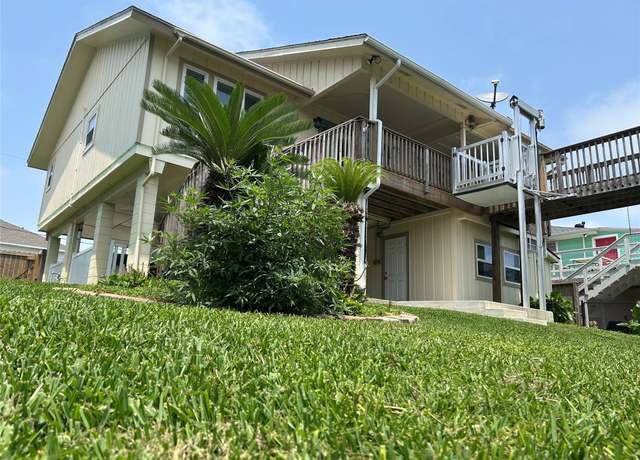 Property at 794 Marlin St, Bayou Vista, TX 77563, 3 beds, 2.5 baths