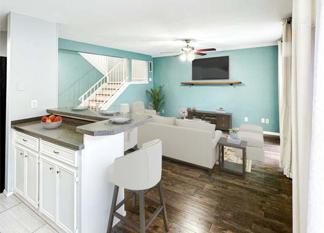 Property at 3502 Burlington St #12, Houston, TX 77006, 3 beds, 2 baths