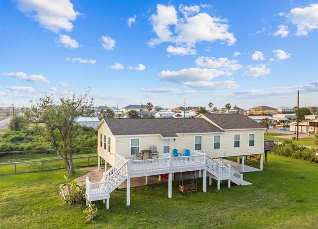 Property at 1120 N Monkhouse Dr, Crystal Beach, TX 77650, 2 beds, 1.5 baths