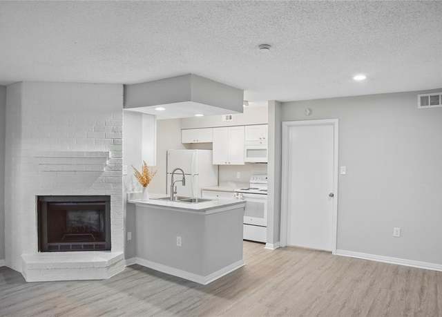 Property at 250 El Dorado Blvd #205, Webster, TX 77598, 1 bed, 1 bath