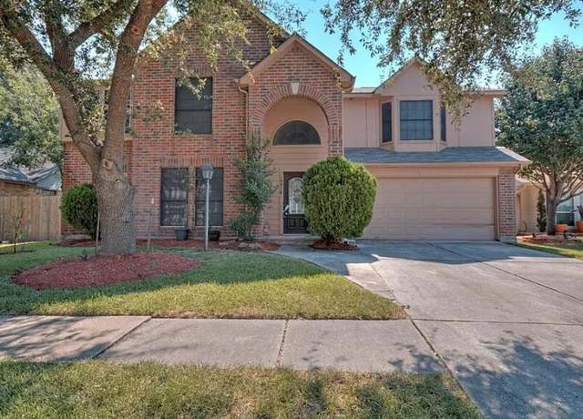 Property at 19918 Rising Star Dr, Humble, TX 77338, 4 beds, 2.5 baths