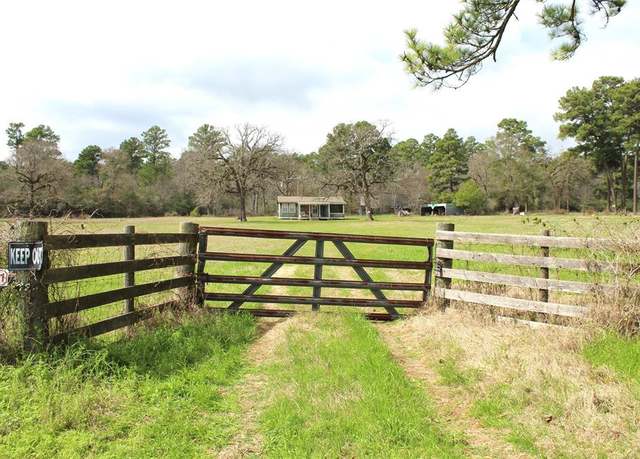 Property at 16561 Fm 2620, Bedias, TX 77831, 4 beds, 1 bath