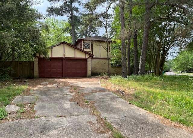 Property at 4 Dashwood Forest St, The Woodlands, TX 77381, 4 beds, 2 baths