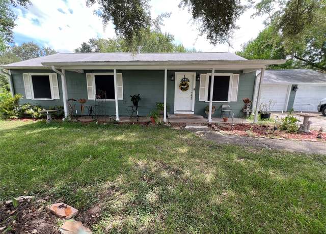 Property at 810 Vista Rd, Pasadena, TX 77504, 3 beds, 2 baths