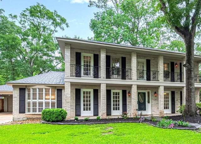 Property at 2411 Riverlawn Dr, Kingwood, TX 77339, 5 beds, 3.5 baths