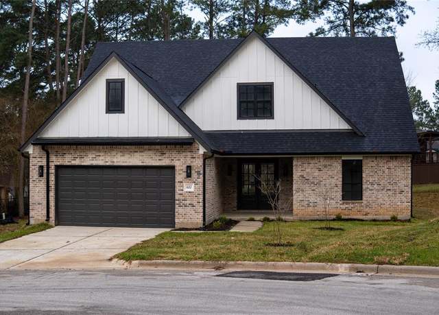 Property at 600 Green Hills Rd, Huntsville, TX 77340, 4 beds, 3.5 baths