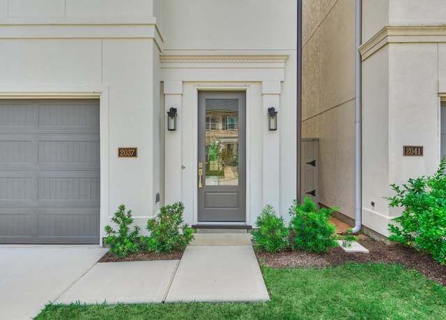 Property at 2037 Carlson Creek Dr, The Woodlands, TX 77380, 3 beds, 2.5 baths