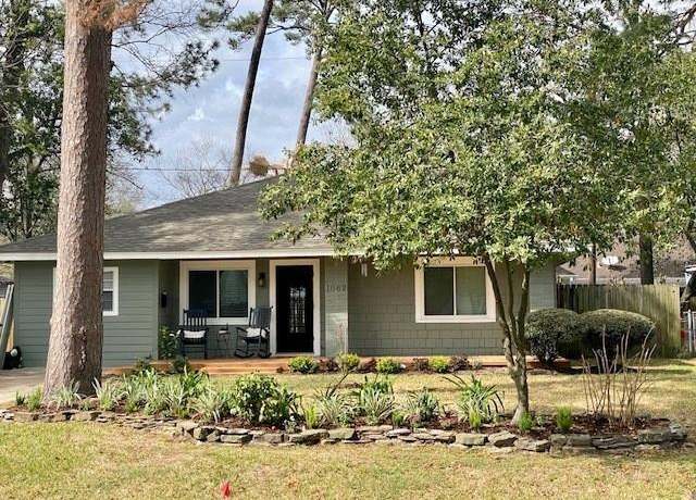 Property at 1062 Lamonte Ln, Houston, TX 77018, 3 beds, 2 baths