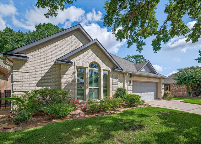 Property at 6806 Tournament Dr, Houston, TX 77069, 3 beds, 2 baths