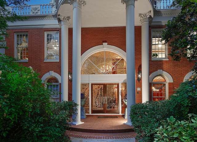 Property at 50 Watertree Dr, The Woodlands, TX 77380, 4 beds, 3.5 baths