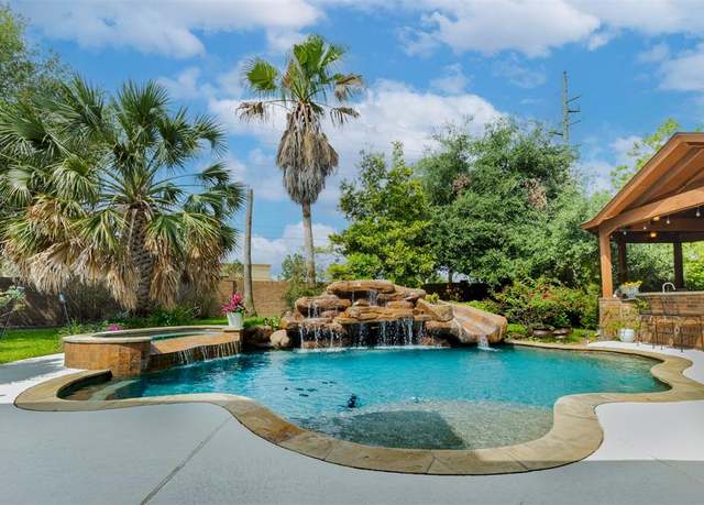 Property at 6310 Indiangrass Ct, Katy, TX 77494, 5 beds, 5.5 baths