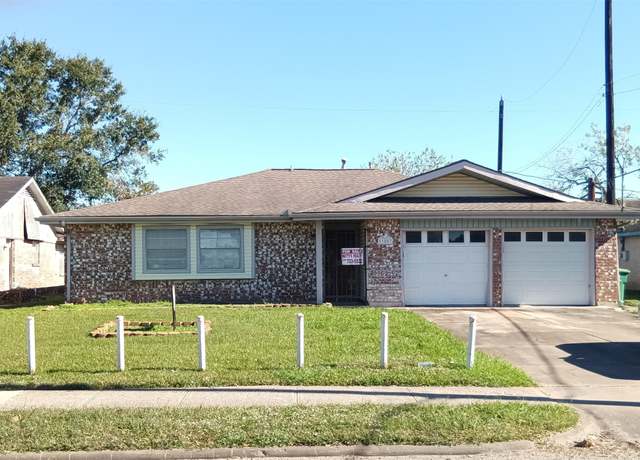 Property at 11807 Martin Luther King, Houston, TX 77048, 3 beds, 3 baths
