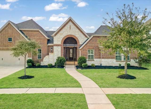 Property at 1912 Jillian Ter, Friendswood, TX 77546, 5 beds, 3.5 baths