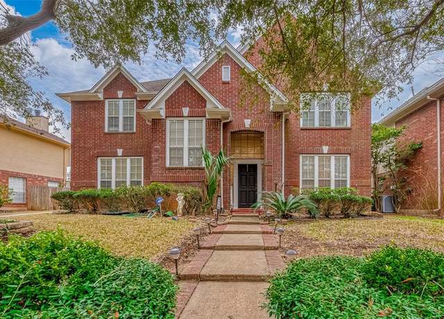 Property at 6214 Spencers Glen Way, Sugar Land, TX 77479, 4 beds, 2.5 baths