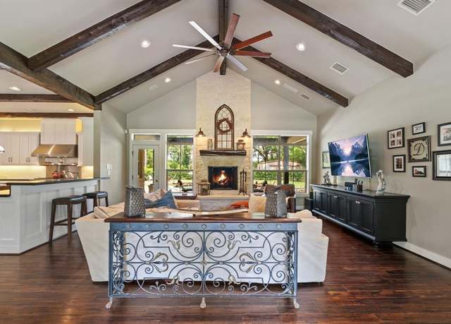 Property at 23321 Seber Ln, Tomball, TX 77375, 3 beds, 2.5 baths