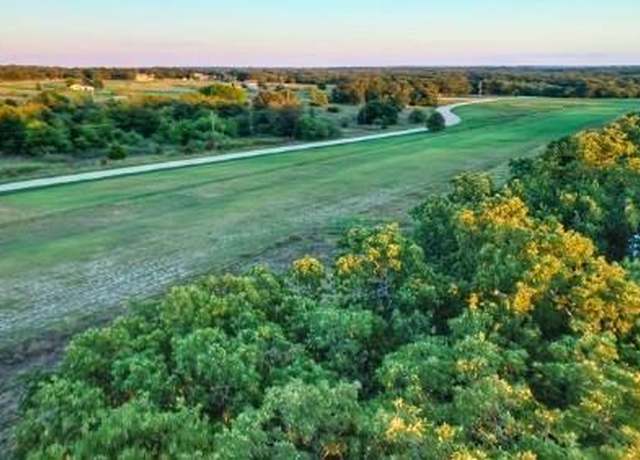 Property at 123 Cliffview Dr, Nocona, TX 76255
