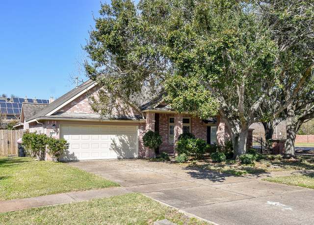 Property at 3819 Bailey Ln, Missouri City, TX 77459, 3 beds, 2.5 baths
