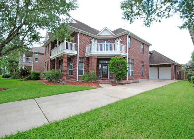 Property at 2731 Lakeside Village Dr, Missouri City, TX 77459, 4 beds, 3.5 baths