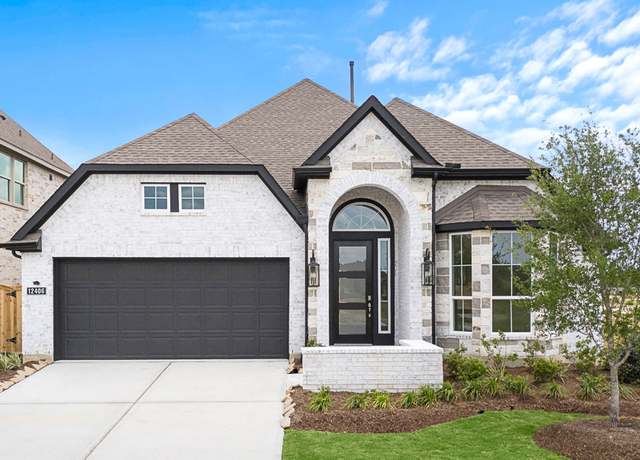 Property at 12406 Drifting Oakwood Ln, Cypress, TX 77433, 4 beds, 3 baths