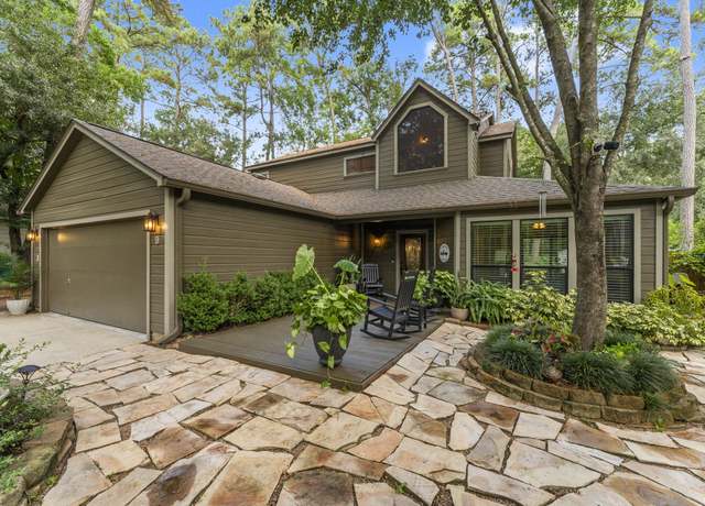 Property at 9 S Mossrock Rd, The Woodlands, TX 77380, 3 beds, 2.5 baths