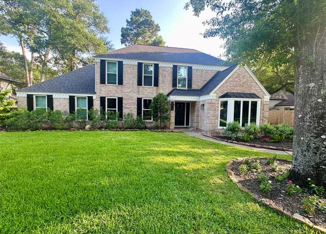 Property at 2018 Laurel Hill Dr, Houston, TX 77339, 5 beds, 3.5 baths