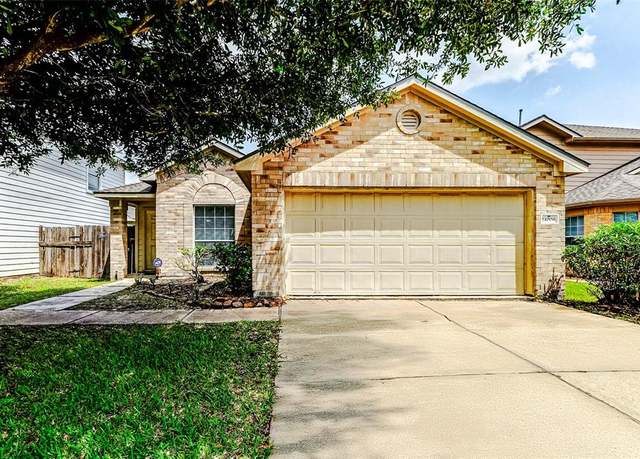 Property at 14006 Marners Ct, Houston, TX 77014, 4 beds, 2 baths