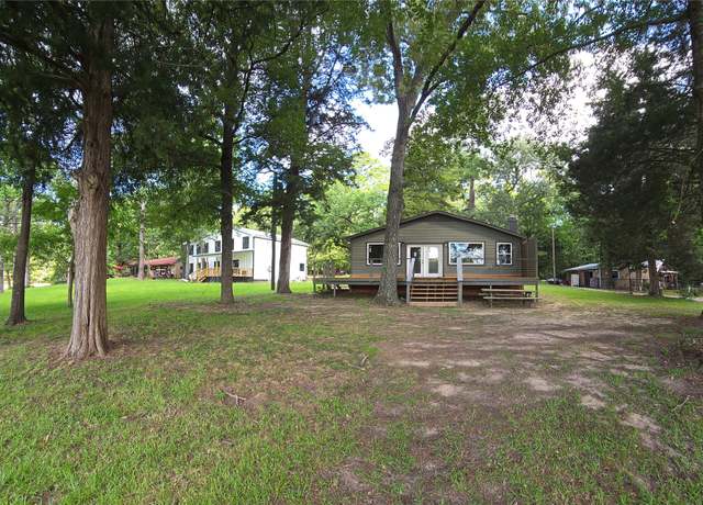 Property at 11 Caddo Dr, Elkhart, TX 75839, 2 beds, 1 bath