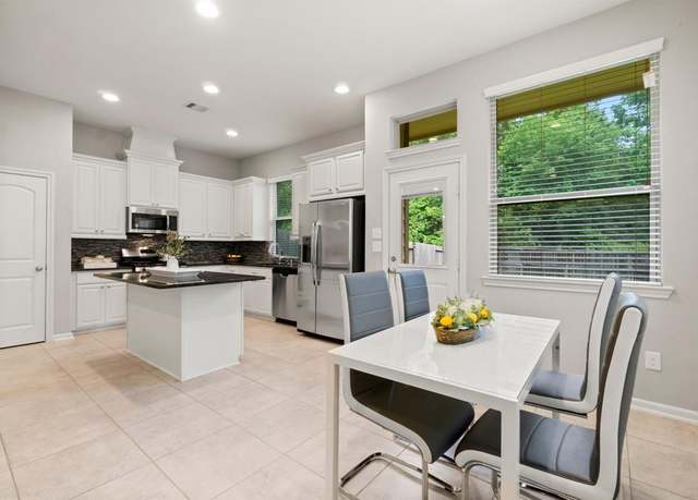 Property at 134 Biltmore Loop, Montgomery, TX 77316, 3 beds, 2.5 baths