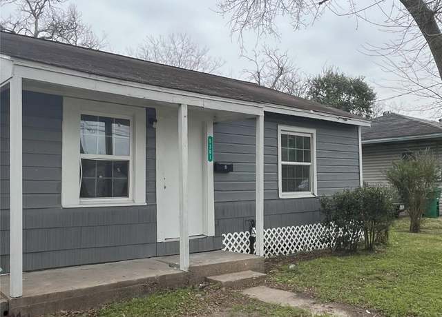 Property at 5301 Higgins St, Houston, TX 77033, 3 beds, 2 baths