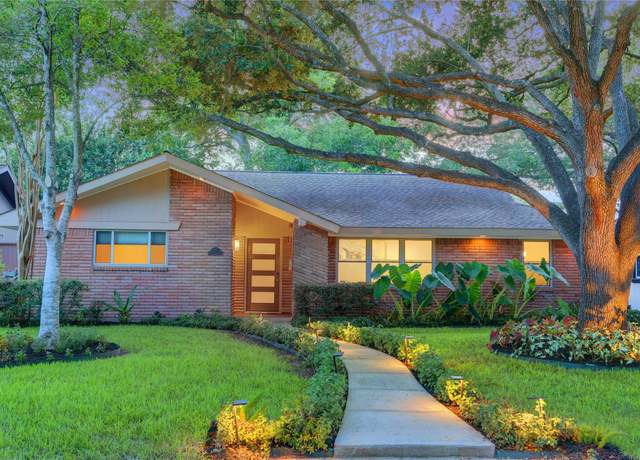 Property at 9610 Greenwillow St, Houston, TX 77096, 3 beds, 2 baths