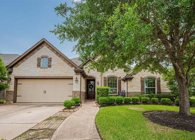Property at 2009 Pine Ledge Rd, Pearland, TX 77089, 4 beds, 2.5 baths