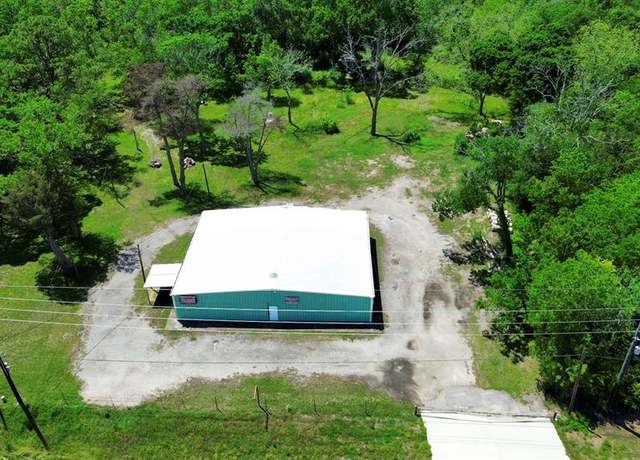 Property at 19521 Fm 2100 Rd, Crosby, TX 77532, 1.5 baths